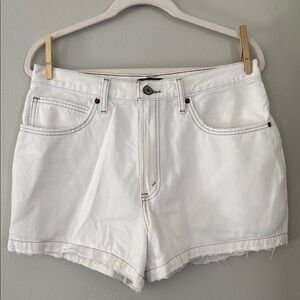 Abercrombie & Fitch Natural Rise Short - White - 12 / 31